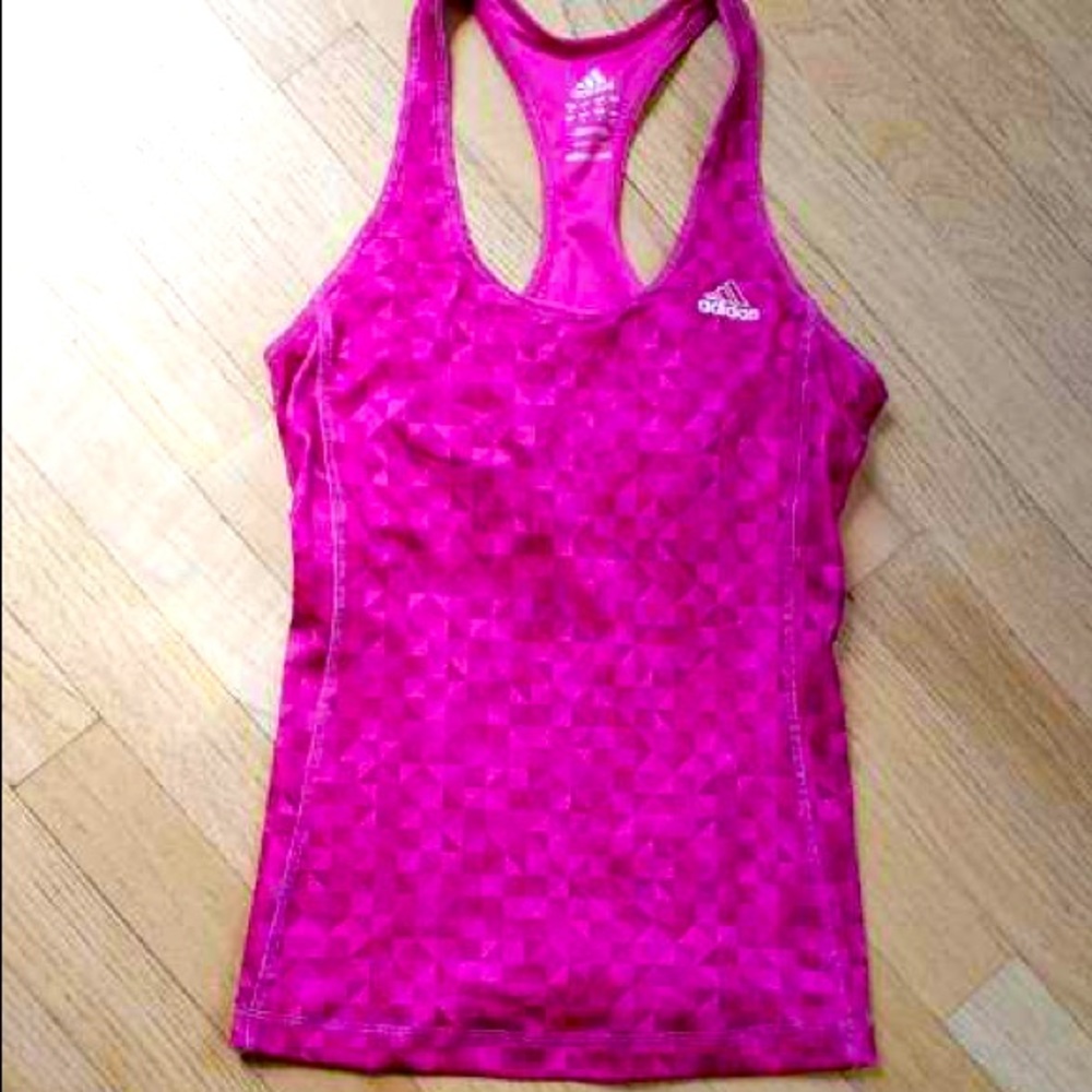 Adidas Women’s Active 360 Racerback Tank Top, Size Sma…